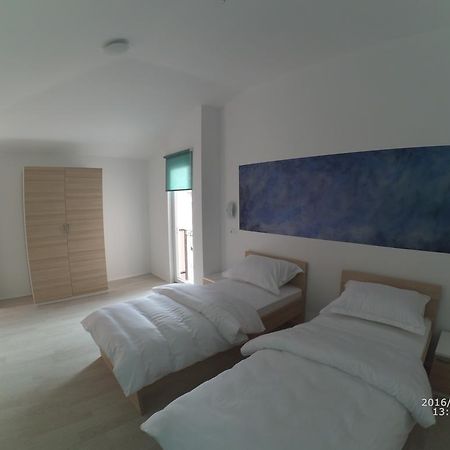 Apartmani Monaco プロチェ エクステリア 写真